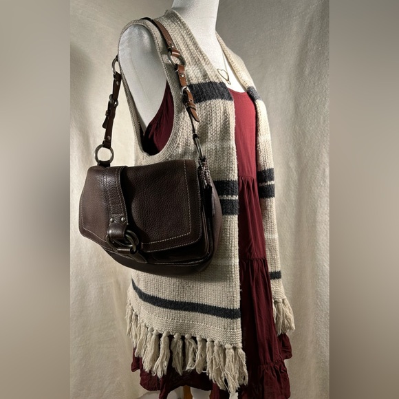 Vintage COACH leather shoulder bag- authentic, brown with silver hardware, clean - Picture 12 of 12